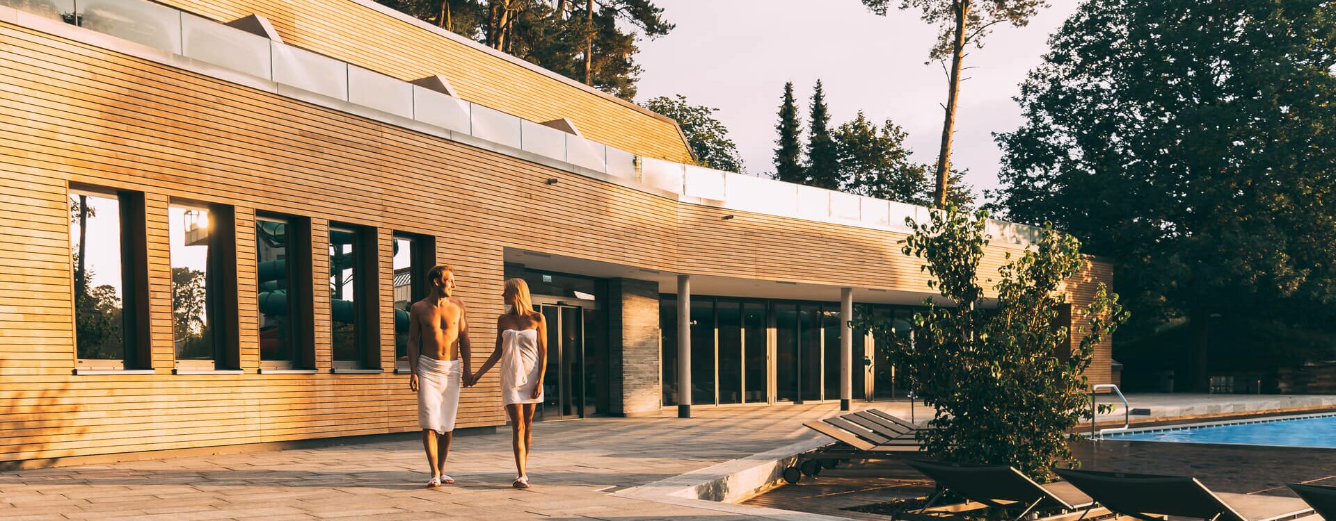 WALDgarten Saunalandschaft in der Westfalen Therme neben dem Vital Hotel Thermenhotel